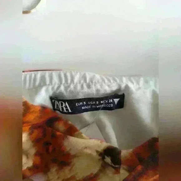 NWT Zara Floral Print Linen Cotton Cropped Top  - size small - Picture 2 of 4